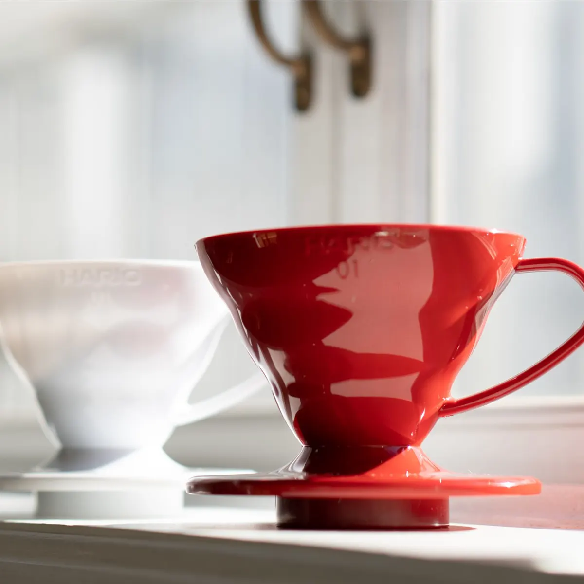 hario v60 02 plastik dripper kırmızı
